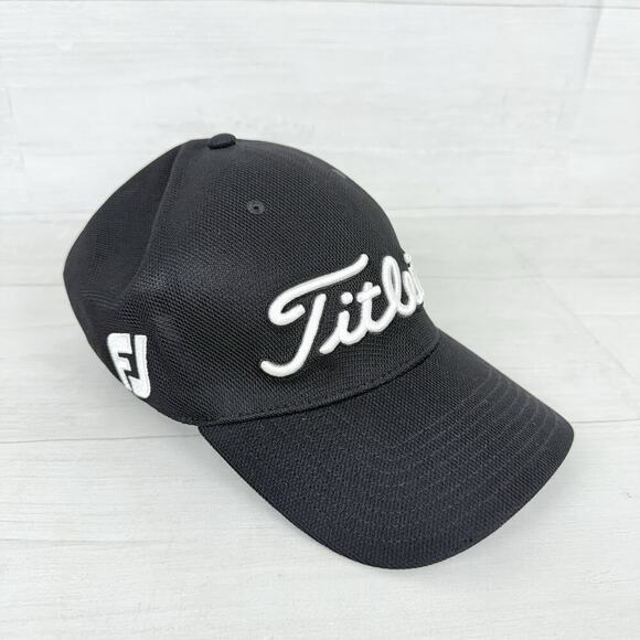 Titleist Tour Breezer FJ Golf Cap Pro V1 Tour Adjustable Strap Black One Size - Picture 5 of 10